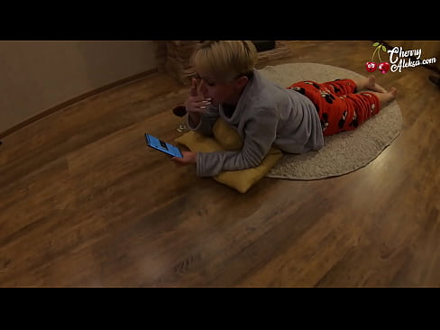 ❤️ Crazy Blond Suig Groot Piel Suig en bons Daarop - Anale Seks ❤️ Net pornografie by ons