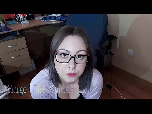 ❤️ Sexy meisie met bril suig dildo diep op kamera ❤️ Net pornografie by ons